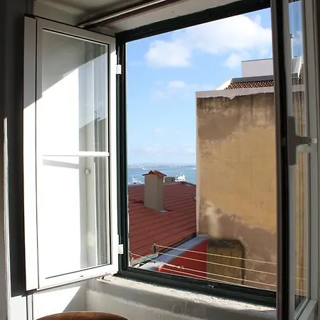 Apartman Chris' Riverside Alfama